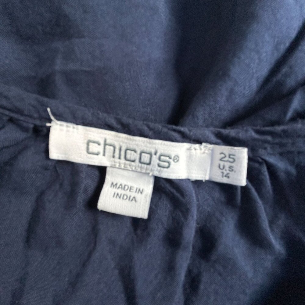 Chico's Womens Navy Floral Embroidered Boho Peasant Blouse Top Size 2.5 US 14 - Picture 3 of 7